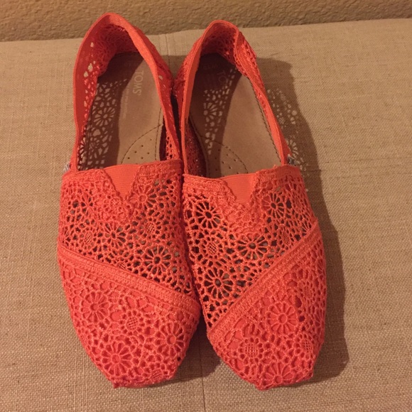 Orange crochet Toms