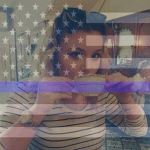 Meet your Posher, Kelly