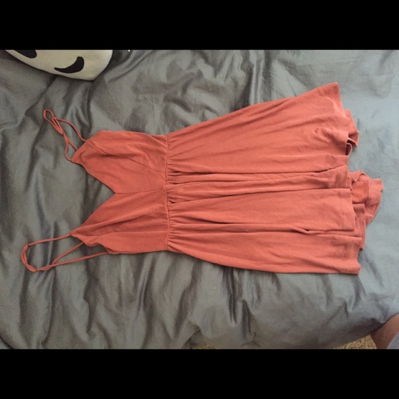 urban outfitters terra cott romper - Picture 1 of 4