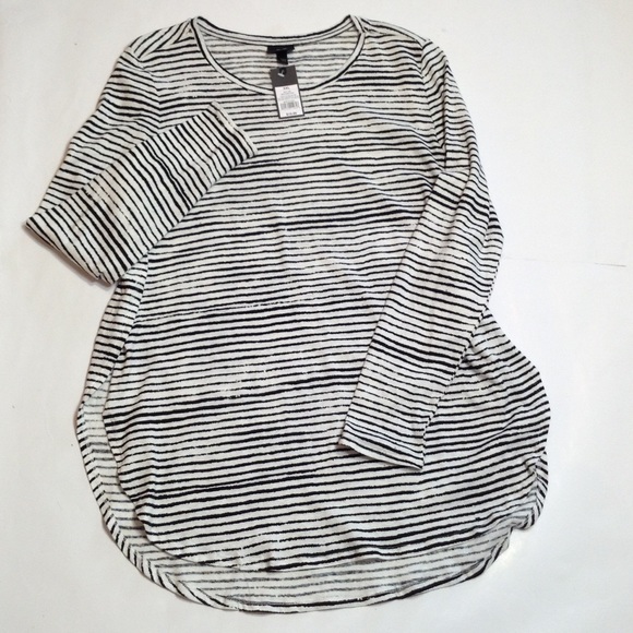 Mossimo Supply Co. Tops - 🎉HP 8/20 🎉Cute Mossimo tunic!