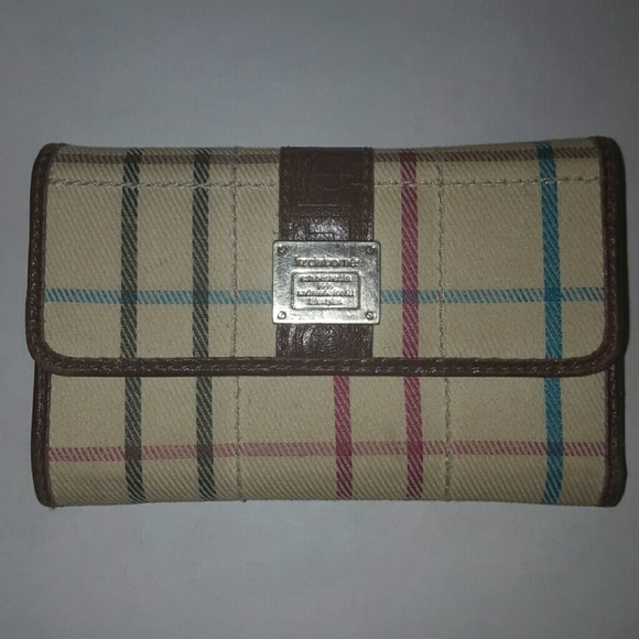 Liz Claiborne Wallet