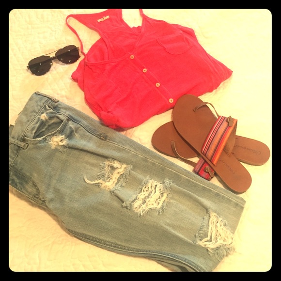 Distressed Hollister Jeans