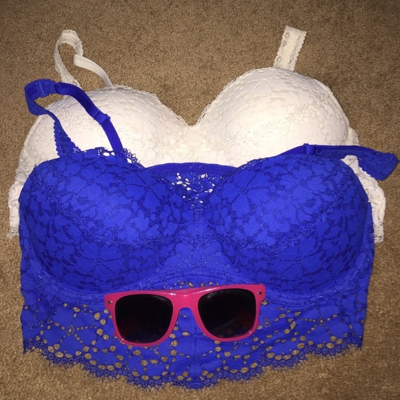 Bra and sunglasses bundle
