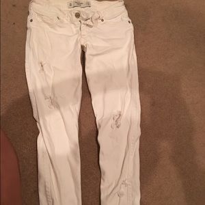 brand-new white Hollister denim jeans size 0