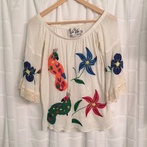 Vava by Joy Han embroidered top