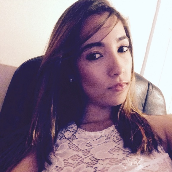 Meet your Posher, Yarelis