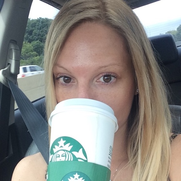 Meet your Posher, Kelsea - Picture 1 of 1