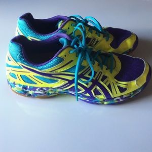 Asics volleyball shoes