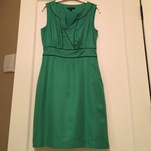 Banana Republic Size 4 Dress