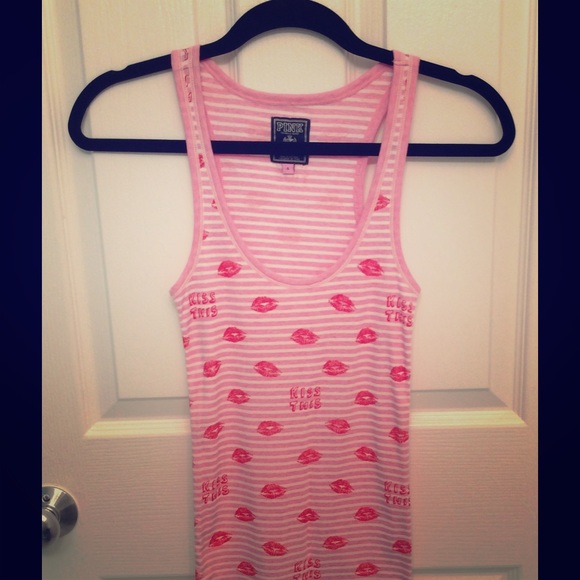 PINK Victoria's Secret Tops - EUC Victoria's Secret Pink "Kiss This" Tank Top