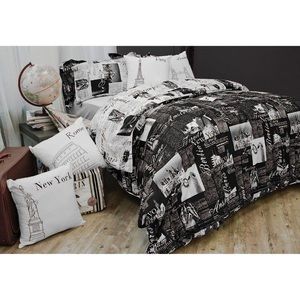 Reversible Newsprint Duvet Cover!