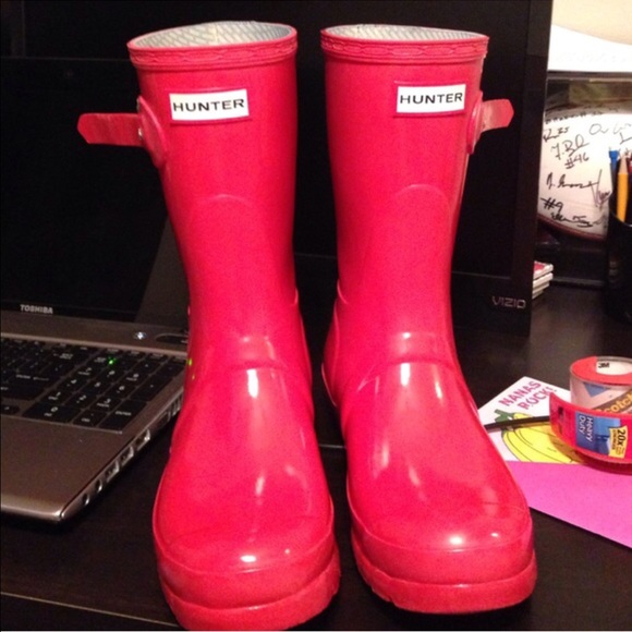 Glossy Red Hunters