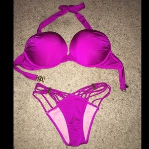 Victoria's Secret bombshell bikini