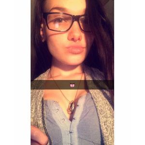 Meet your Posher, Stacey