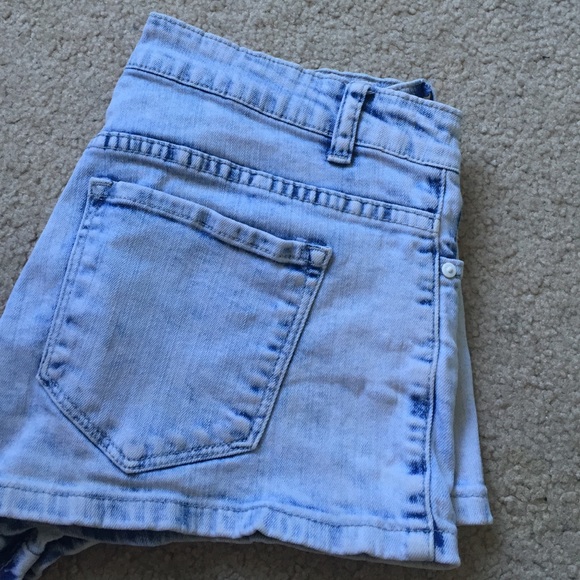 Acid wash Jean Shorts - Picture 1 of 1