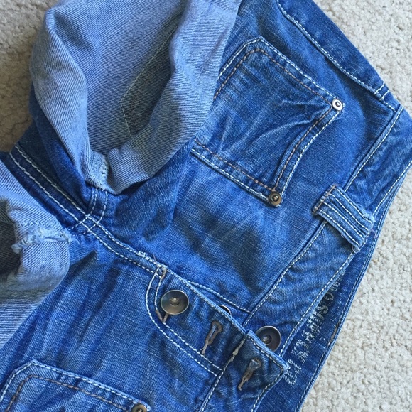 Cuffed Shorts - Picture 3 of 3