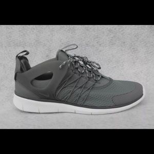 Women's Nike Free Viritous Running Shoes
