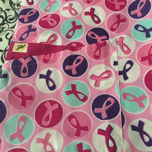 Scrub top - Picture 3 of 3