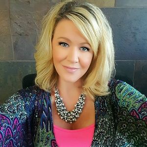 Meet your Posher, Brandi