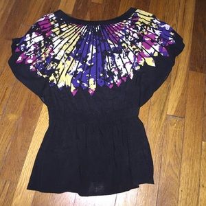 Stunning multicolored top.