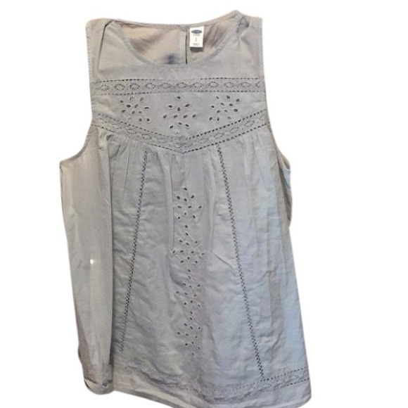 🚫 SOLD 🚫 Old Navy Flowy Tank