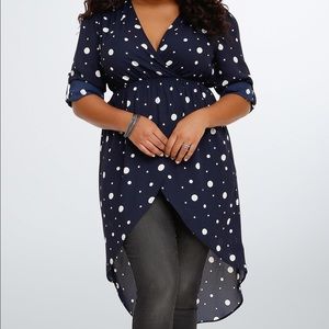 Torrid hi lo polka dot tunic size 3