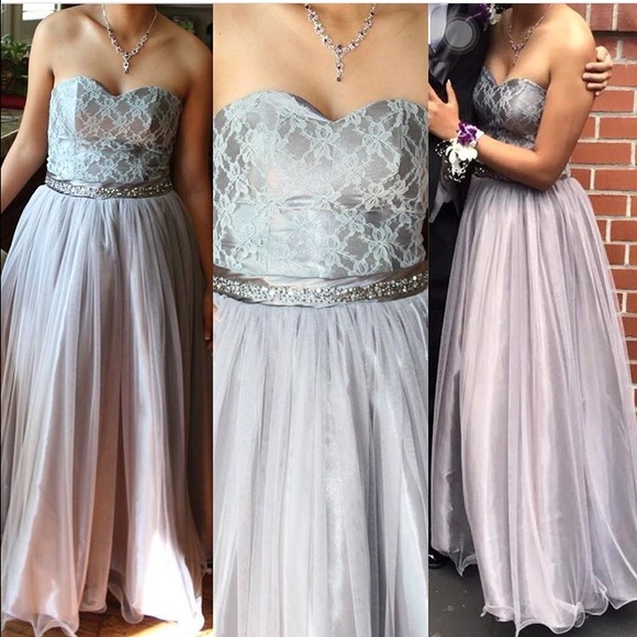 Prom Dress - Picture 1 of 2