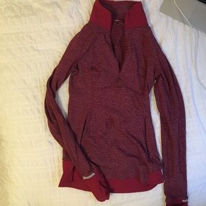Lululemon long sleeve half zip