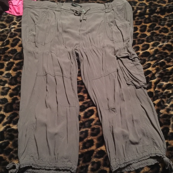 2 pair of cargo capris