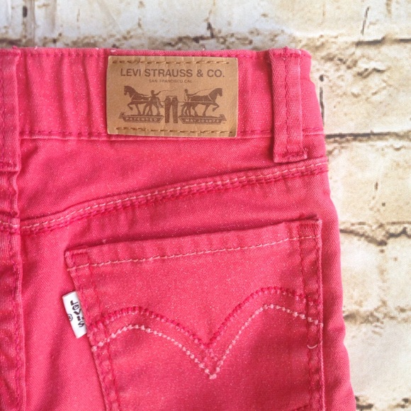 Sparkly Levis shorts