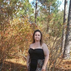 Meet your Posher, Nicky