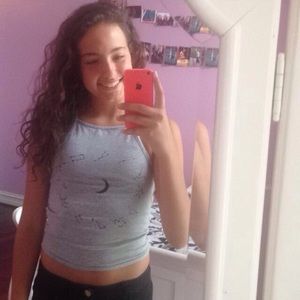 Meet your Posher, Ana