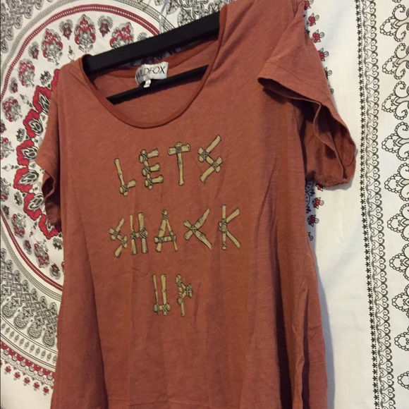 Wild fox t-shirt