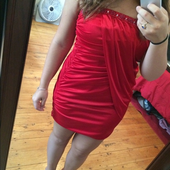 Masquerade red dress💃🏻 - Picture 2 of 4