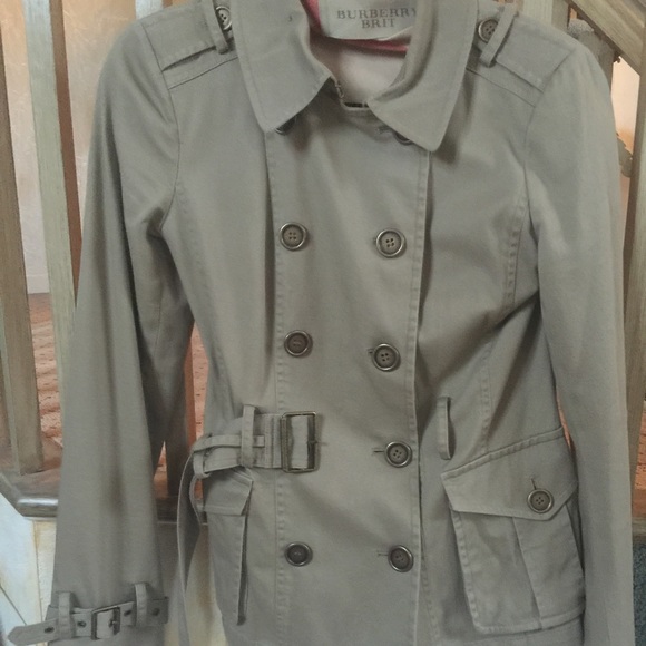 Burberry Brit Trench Coat size 6 color tan/army
