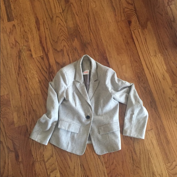 Cute grey blazer- stitch fix 🎉