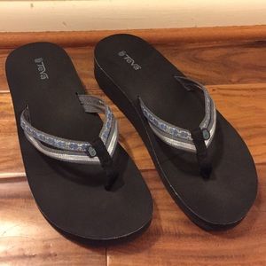 Teva flip flops size 10 - 2 pairs.