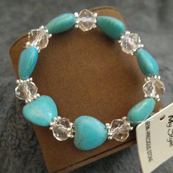 Turquoise Hearts and Crystals Bracelet - Picture 3 of 3