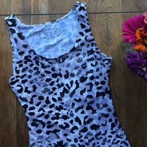 Workout tank, size small