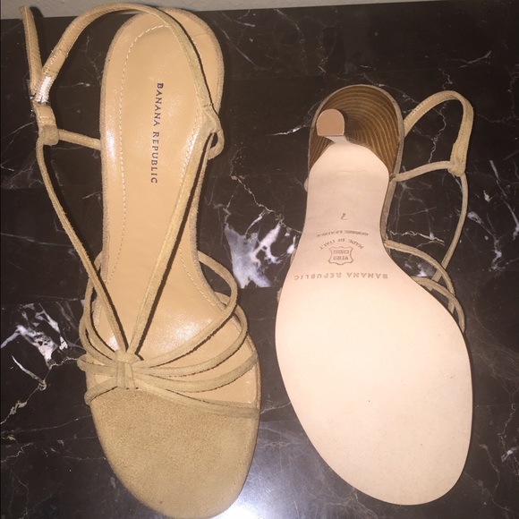 Banana Republic Shoes - Banana Republic Suede Sandals Banana Republic Shoes - Banana Republic Suede Sandals