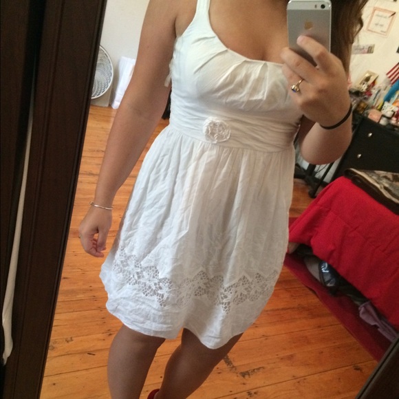 JCPenny White dress💕 - Picture 2 of 4