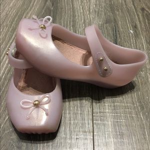 SOLD ON Ⓜ️***Kids Mini Melissa ballet shoe size 7