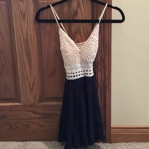 Crisscross straps. Worn once/ never.