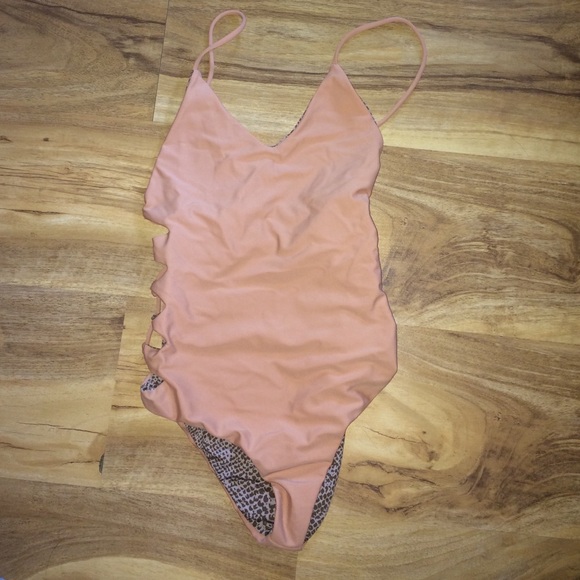 NWT acacia Florence - SOLD - Picture 2 of 3