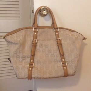 ‼️‼️FLASH SALE‼️‼️ Michael Kors Purse