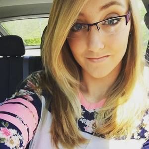 Meet your Posher, Danica