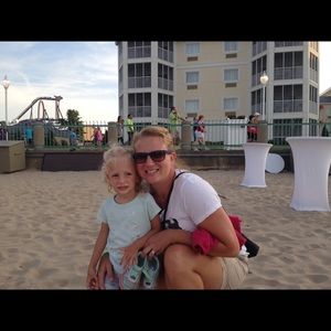 Meet your Posher, Stacey