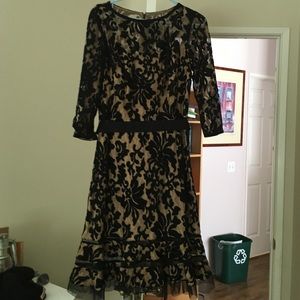 Lace dress bkack