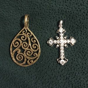 Premier Designs Pendents