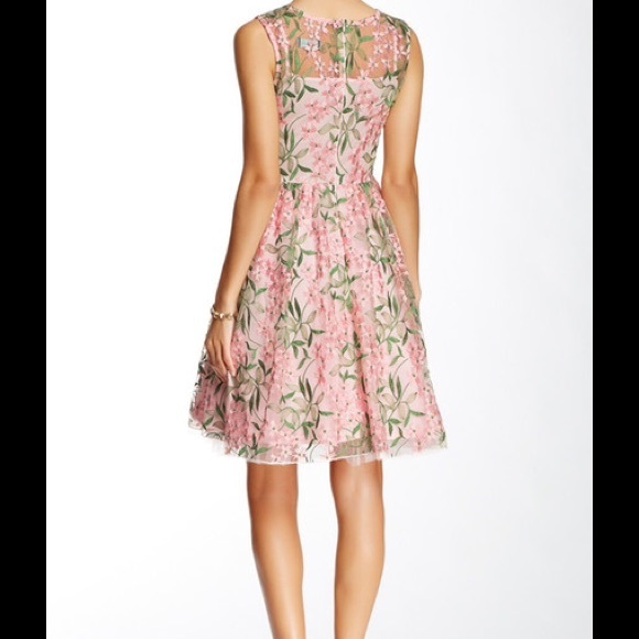 Eva Franco Renee Dress in Pink Floral - Picture 2 of 4